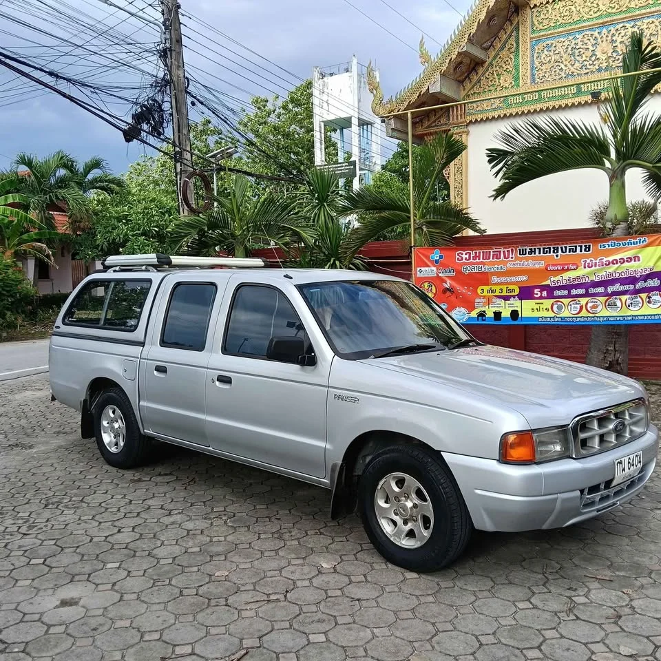 2001 Mazda 2500 Fighter V 2