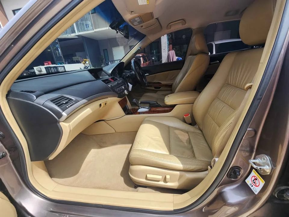 2010 Honda Accord VIII 3