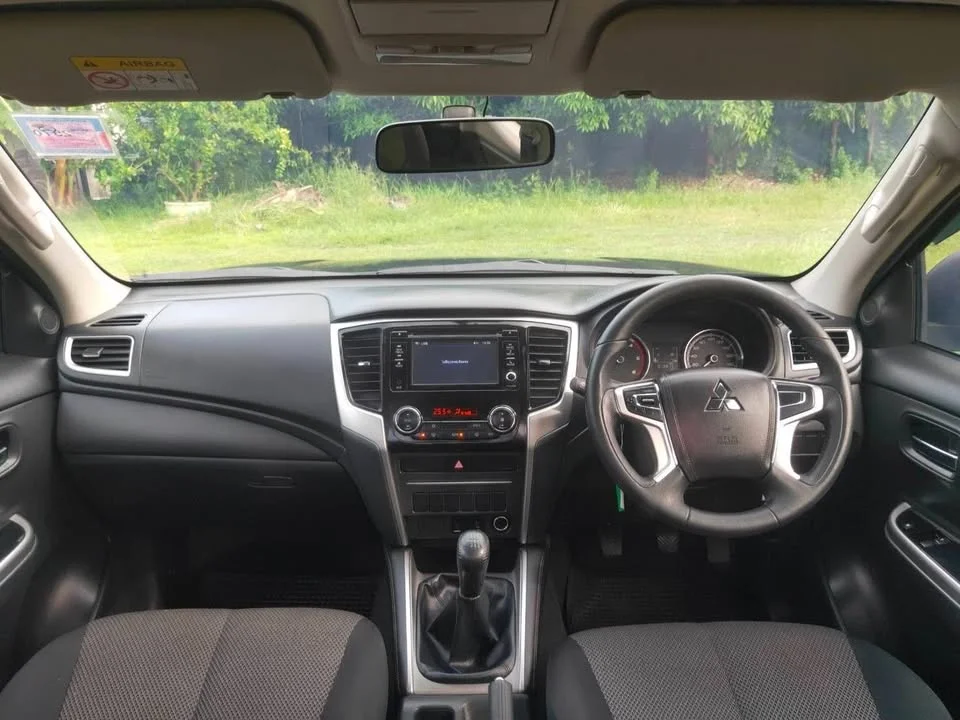 2019 Mitsubishi Triton V 2