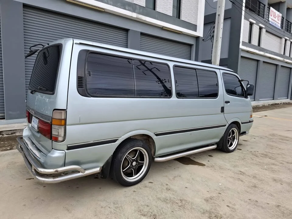 1994 Toyota Commuter IV (H100) 3