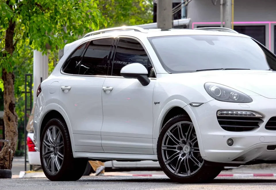 2013 Porsche Cayenne II 2