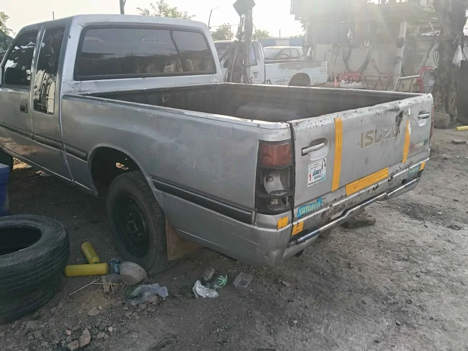 1987 Isuzu TFR III 3