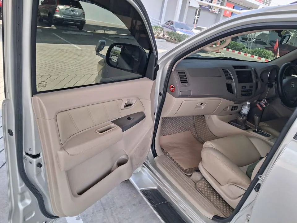 2008 Toyota Fortuner I 2