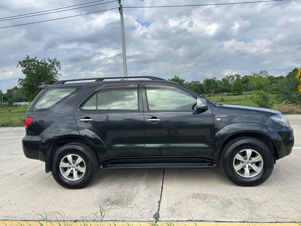 2007 Toyota Fortuner I 3