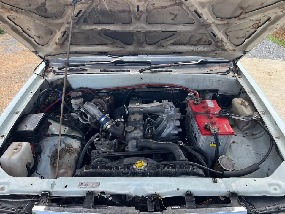Isuzu TFR III 3