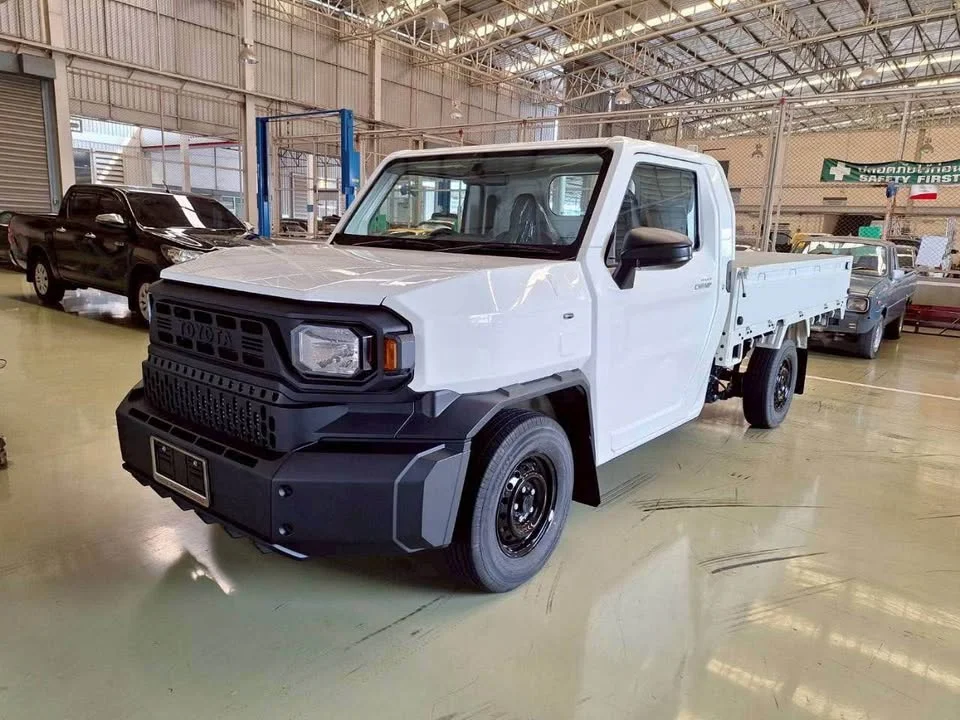 2025 Toyota Hilux Champ AN110 3