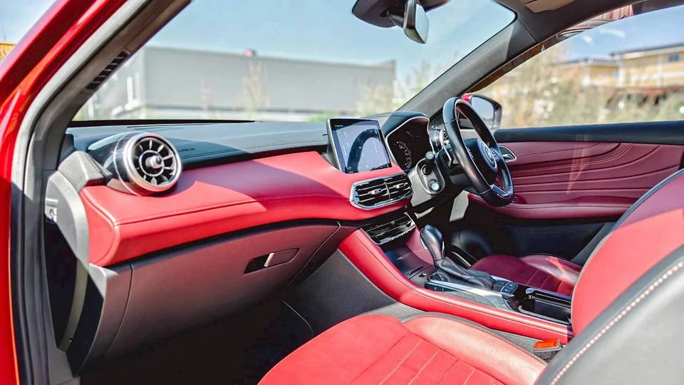 2020 MG HS 2