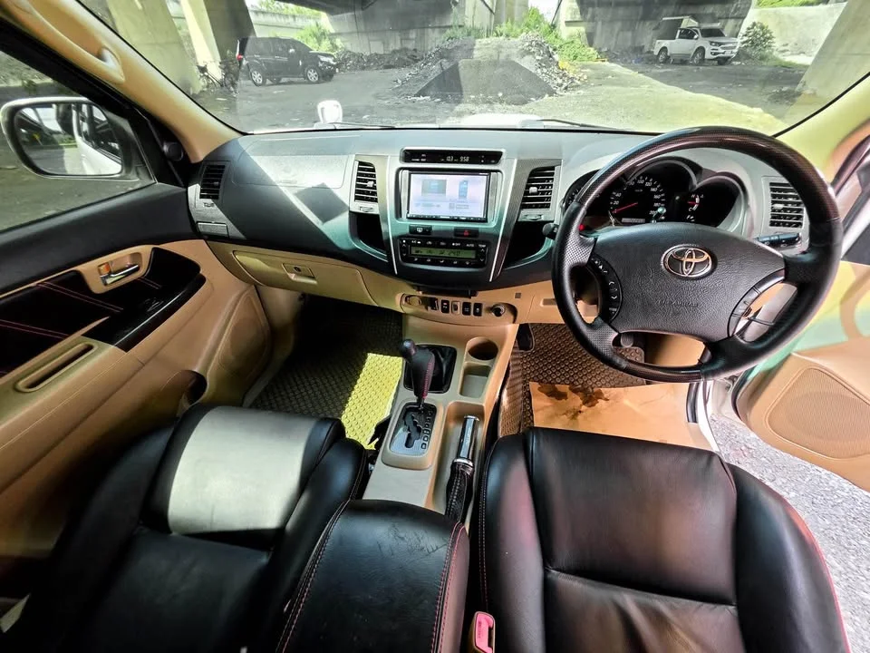 2009 Toyota Fortuner I 2