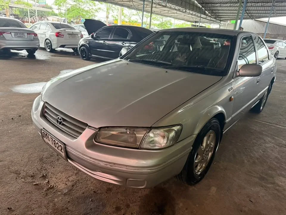 2001 Toyota Camry IV (XV20) 3