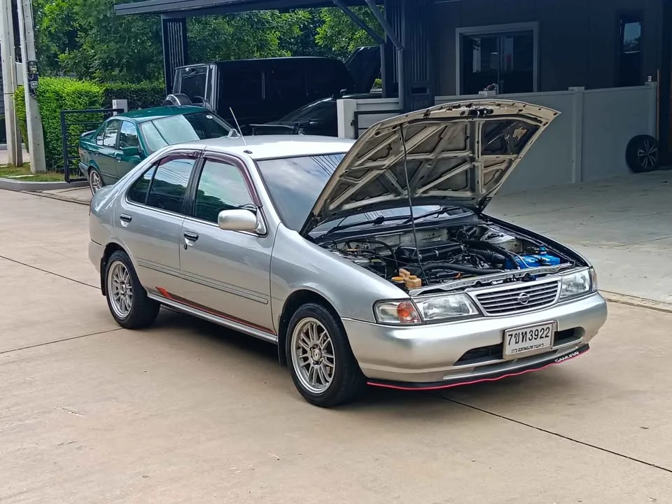 2000 Nissan Sunny IV 3
