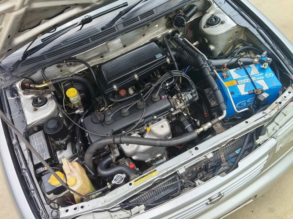 2000 Nissan Sunny IV 2