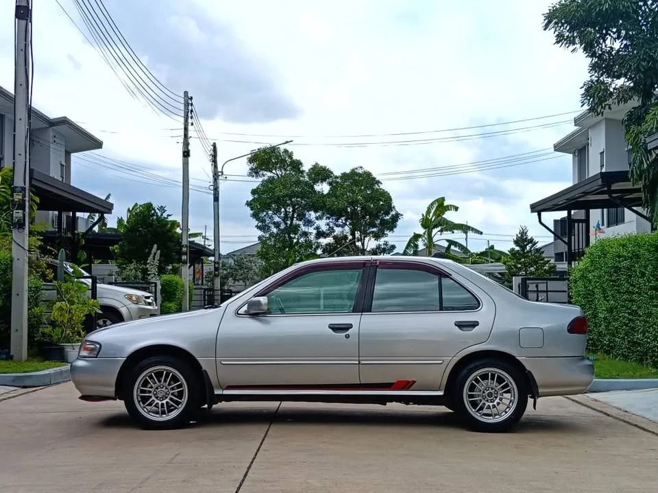 1996 Nissan Sunny IV 3