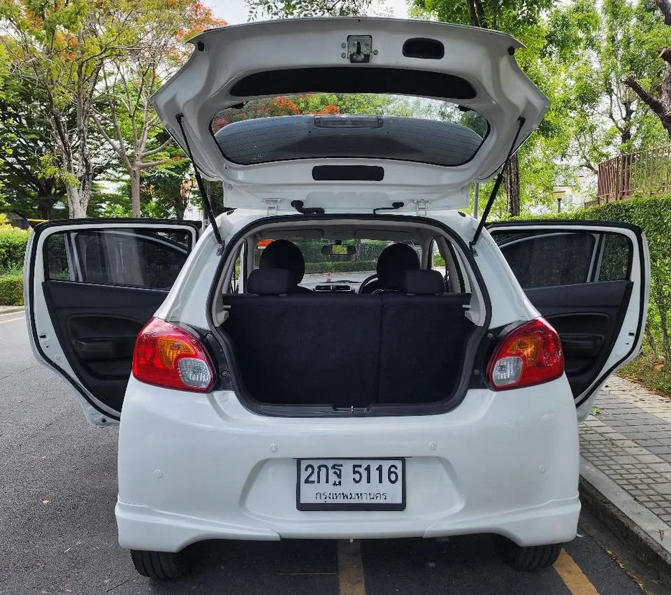 2013 Mitsubishi Mirage VI 3