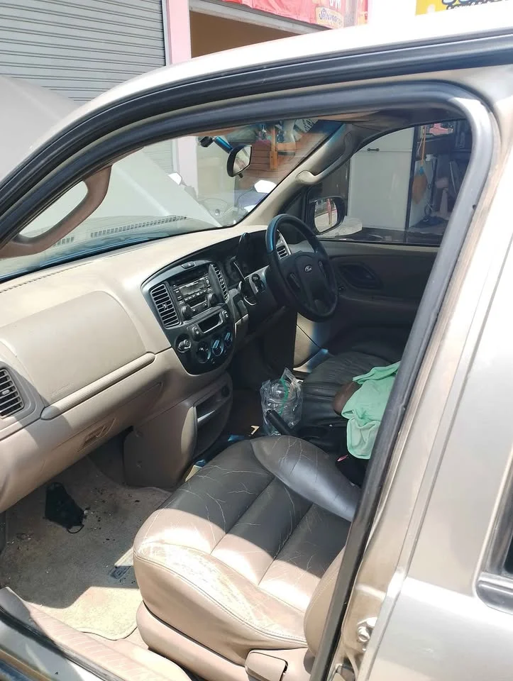 2003 Ford Escape I 2