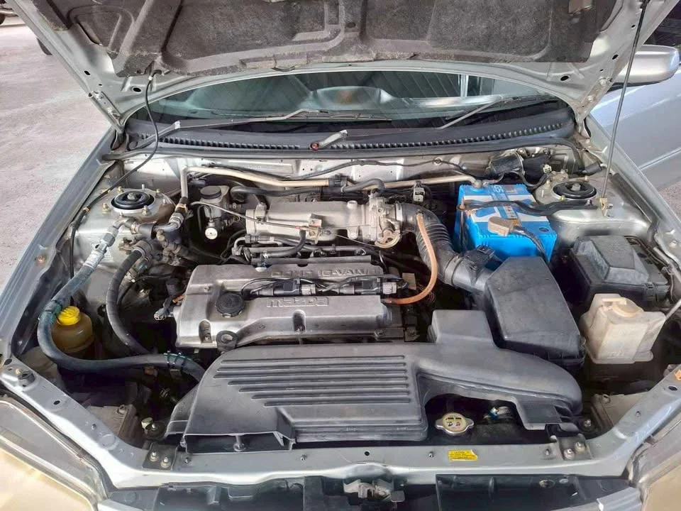 Mazda 323 VIII 3