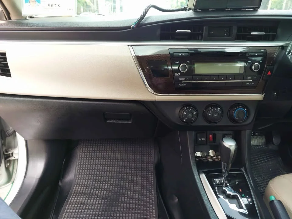 2016 Toyota Corolla Altis XI (E170) 2