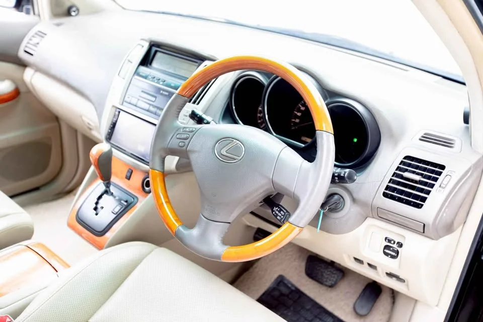 2006 Toyota Harrier II 3