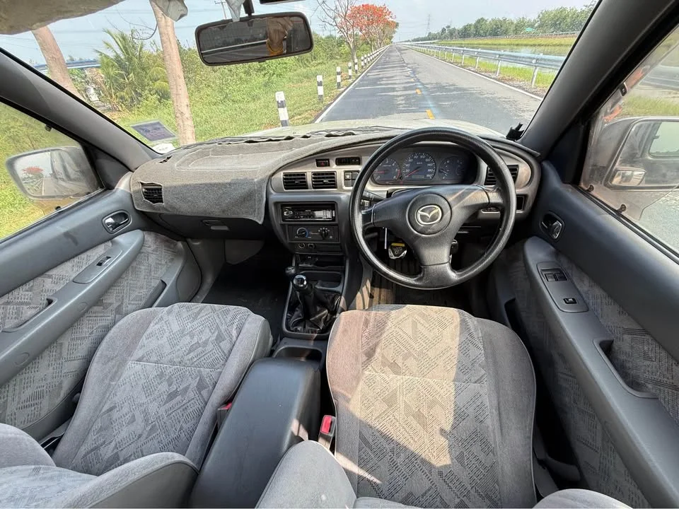 2001 Mazda 2500 Fighter V 3