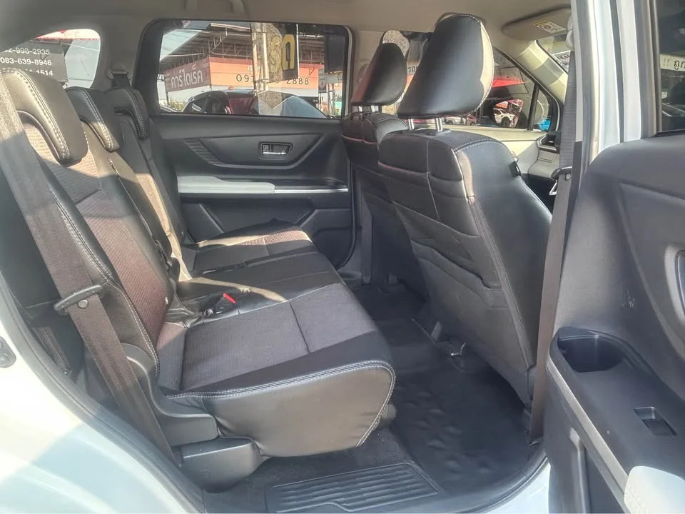 2023 Toyota Veloz III 3