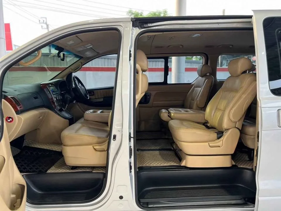 2010 Hyundai H-1 II 2