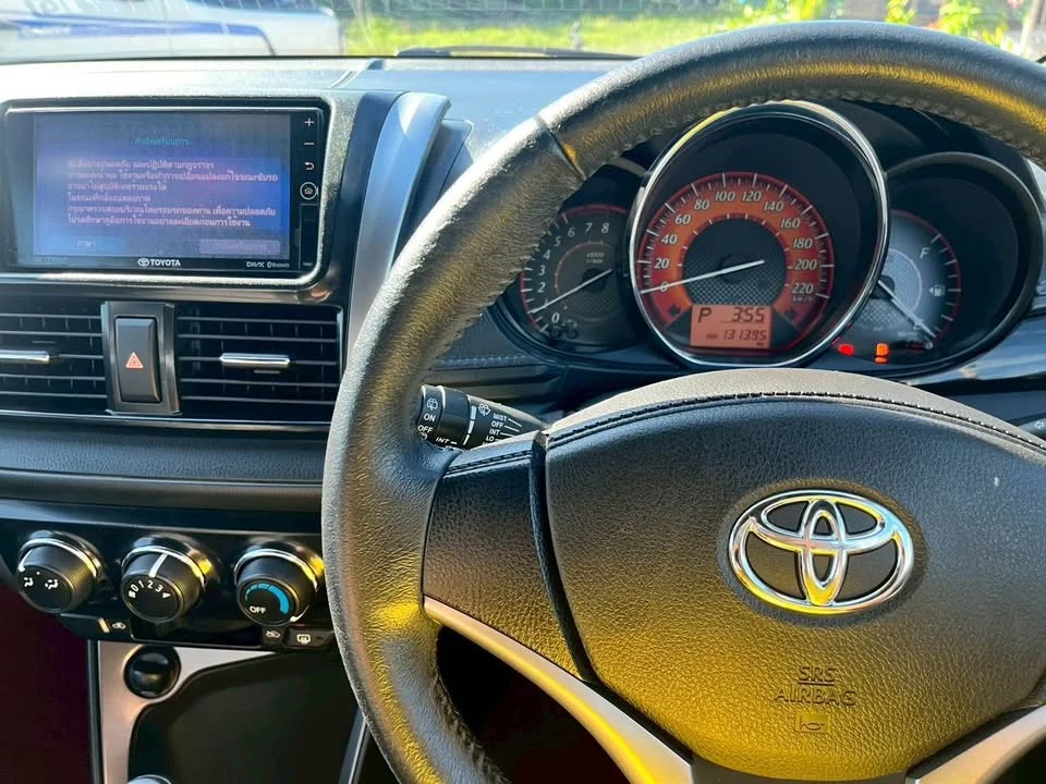 2015 Toyota Yaris III 3