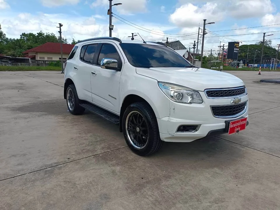 2013 Chevrolet TrailBlazer II 3