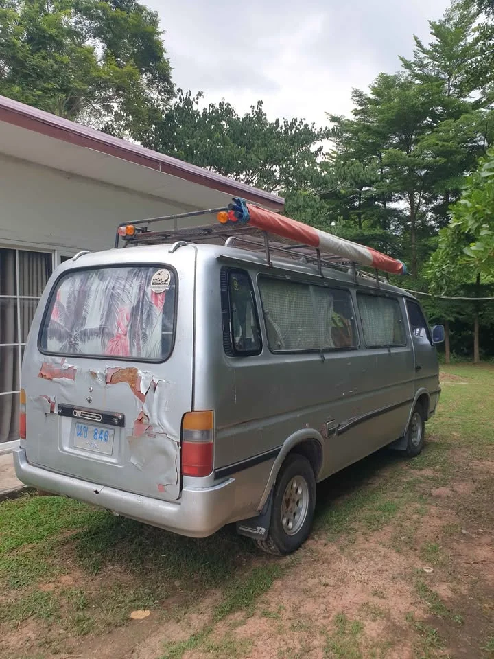 1990 Toyota Commuter IV (H100) 2
