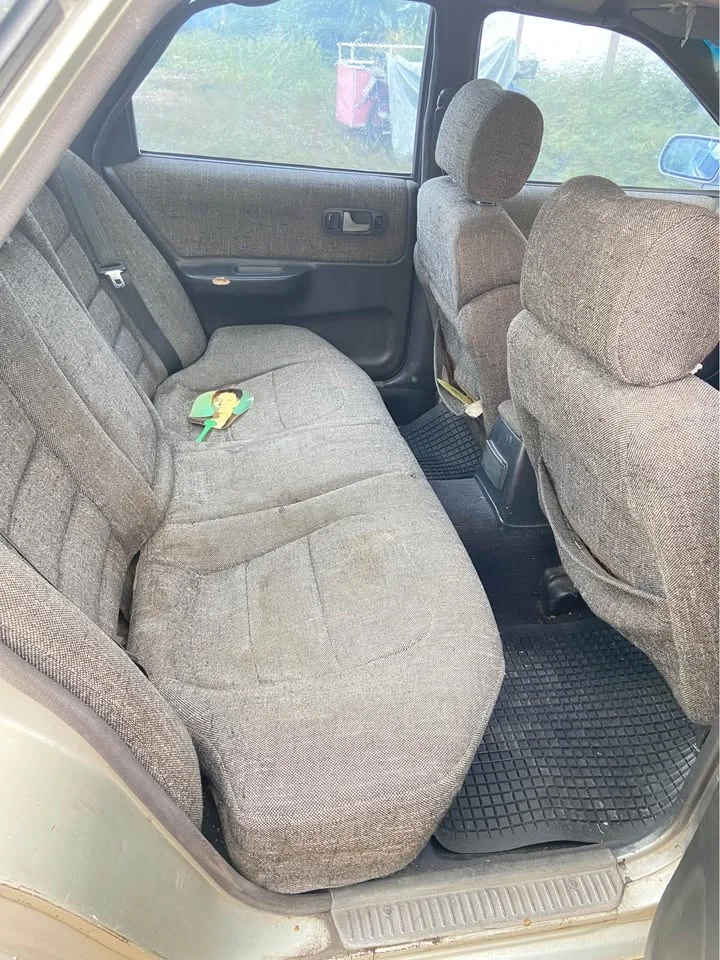 1990 Nissan Cefiro I (A31) 3