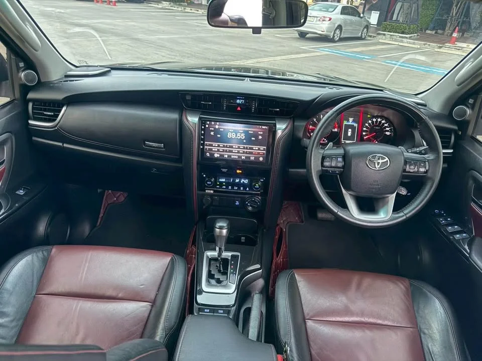 2018 Toyota Fortuner II 3