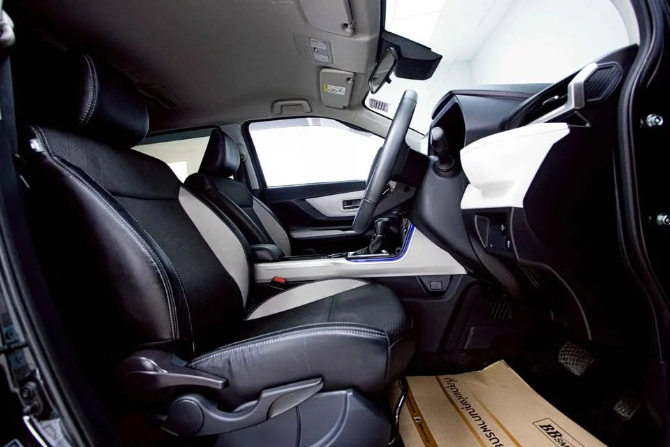 2023 Toyota Veloz III 3