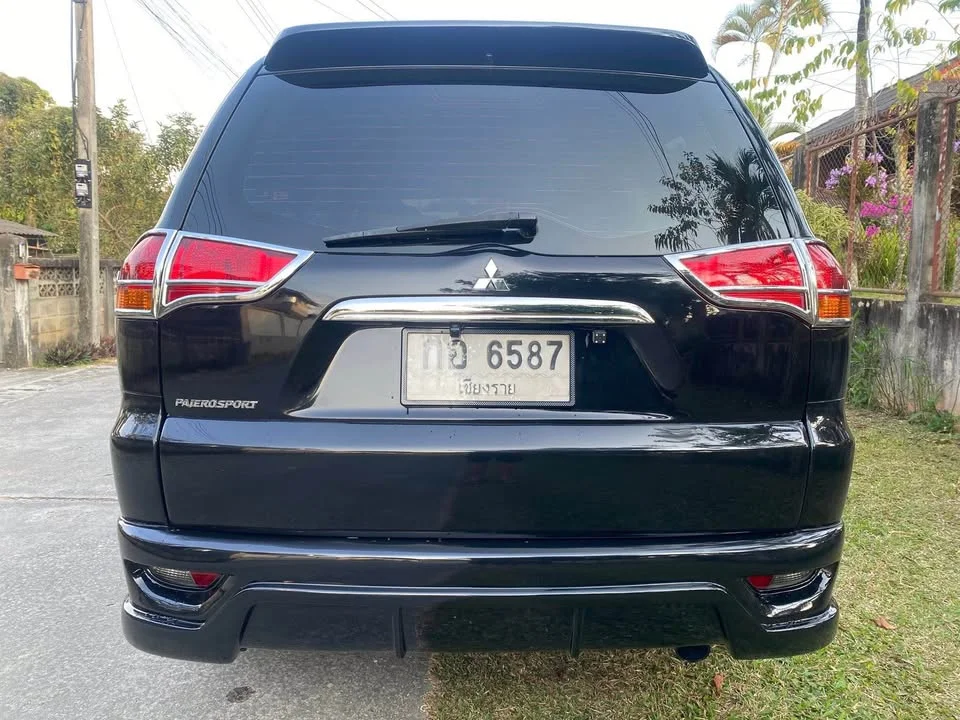 2009 Mitsubishi Pajero Sport II 2