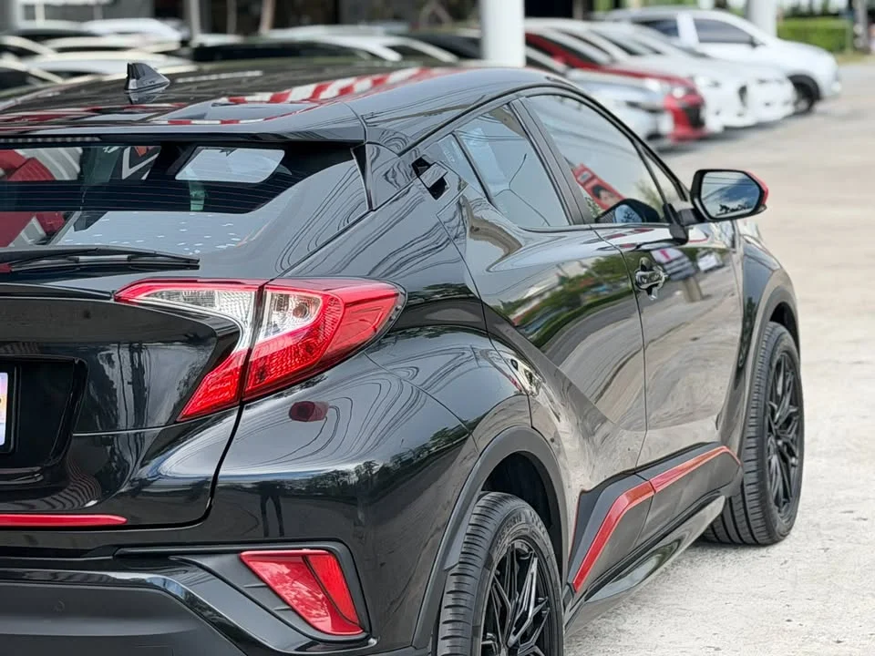 2018 Toyota C-HR I 3