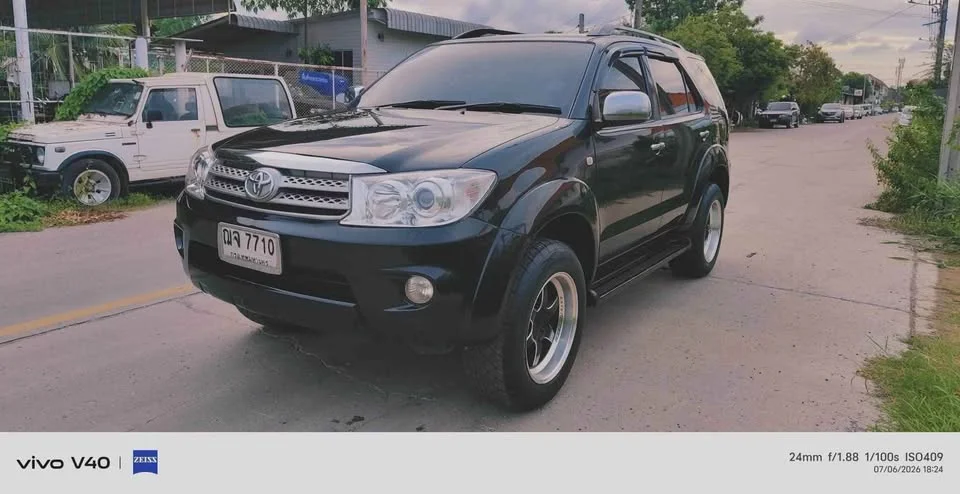 2008 Toyota Fortuner I 2