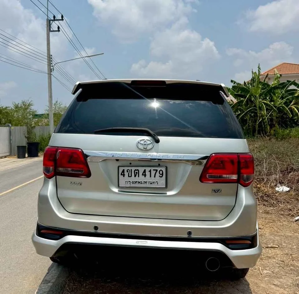 2008 Toyota Fortuner I 3