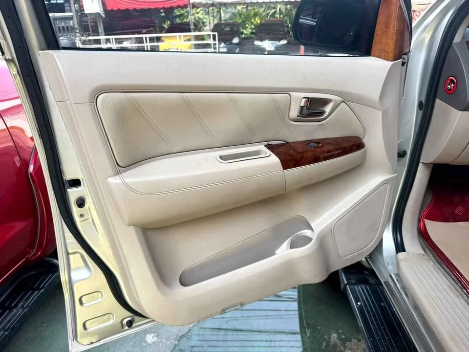 2008 Toyota Fortuner I 2