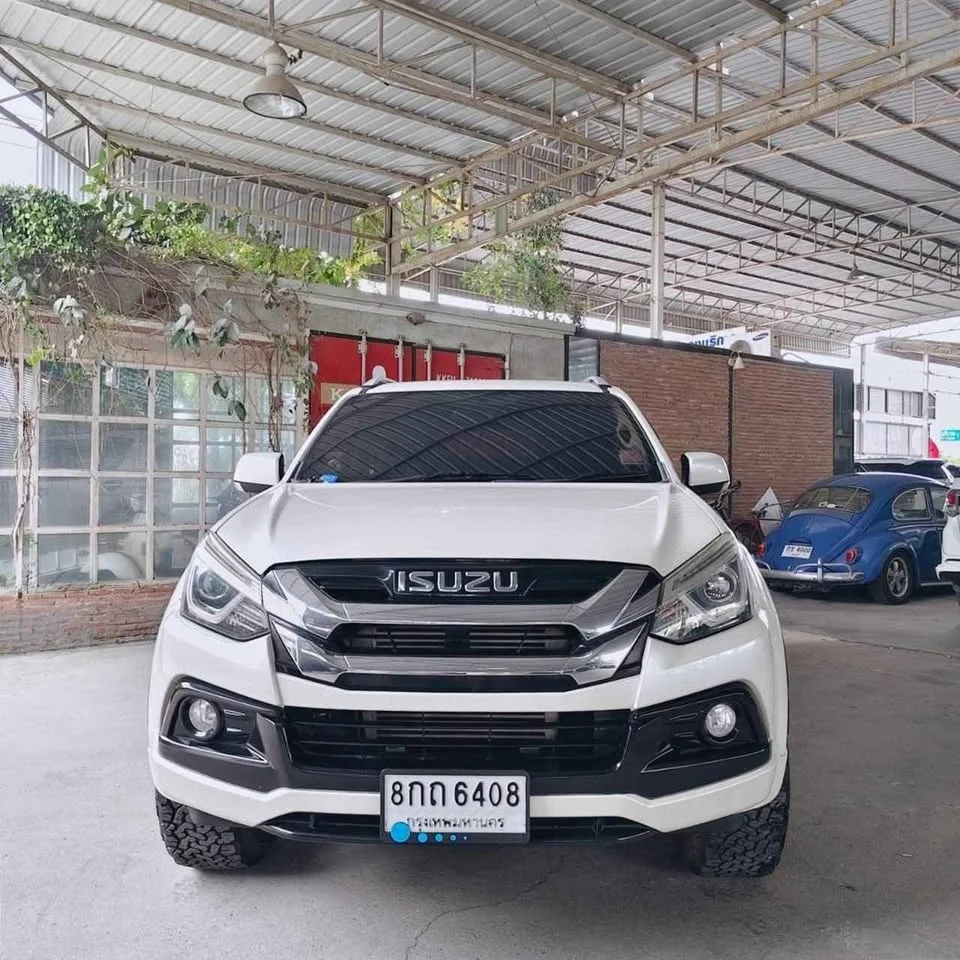 2019 Isuzu MU-X I 3
