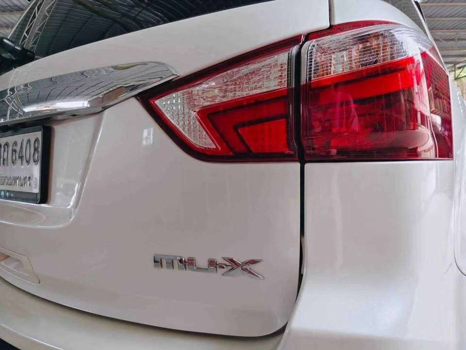 2019 Isuzu MU-X I 2