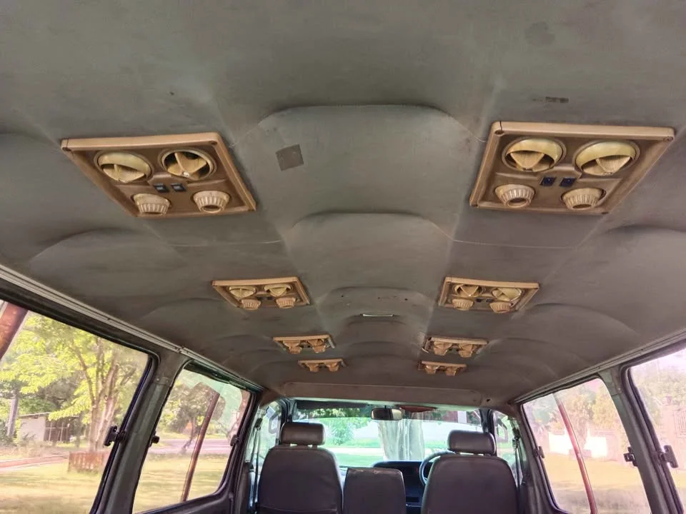 1995 Toyota Commuter IV (H100) 2