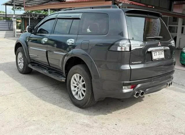 2014 Mitsubishi Pajero Sport II 3