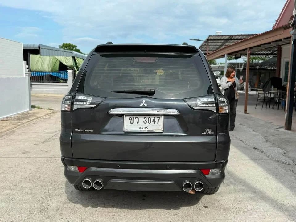 2014 Mitsubishi Pajero Sport II 2