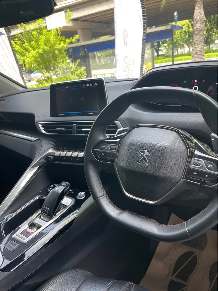 2020 Peugeot 5008 II 2