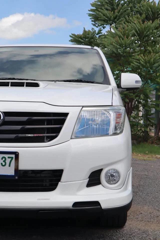 2013 Toyota Hilux VII 2