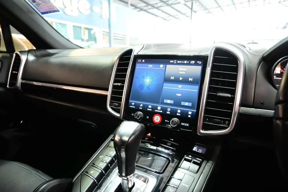 2012 Porsche Cayenne II 2