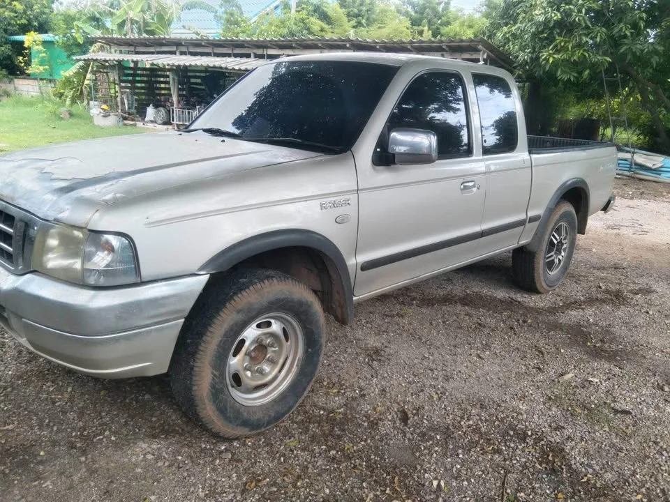 2004 Ford Ranger I 3