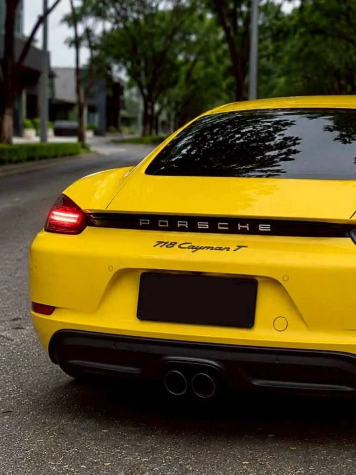 2023 Porsche 718 Boxster and Cayman IV 3