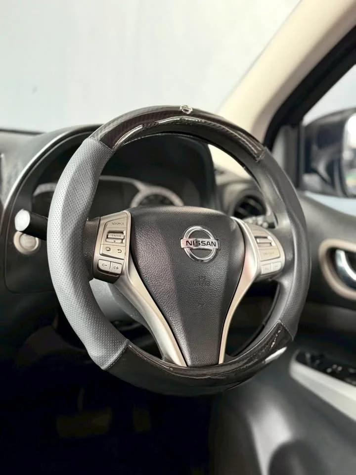 2015 Nissan Navara III 2