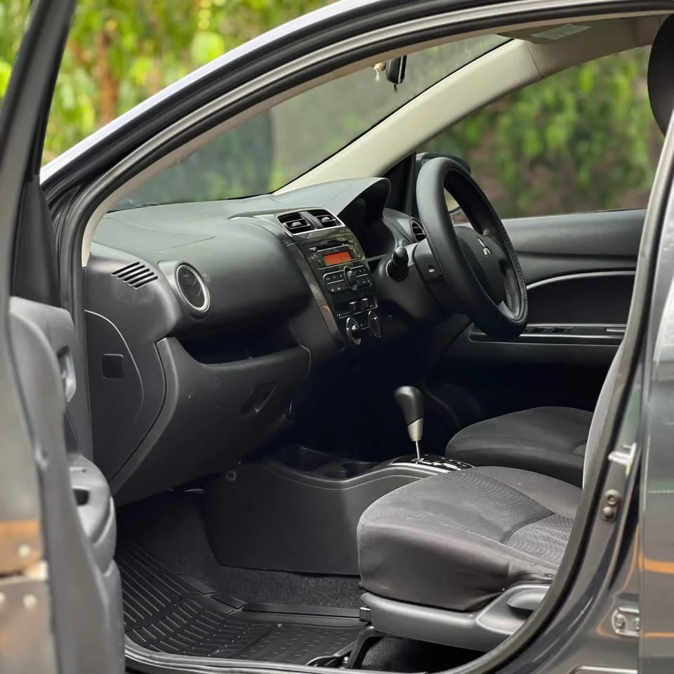 2014 Mitsubishi Attrage VI 2