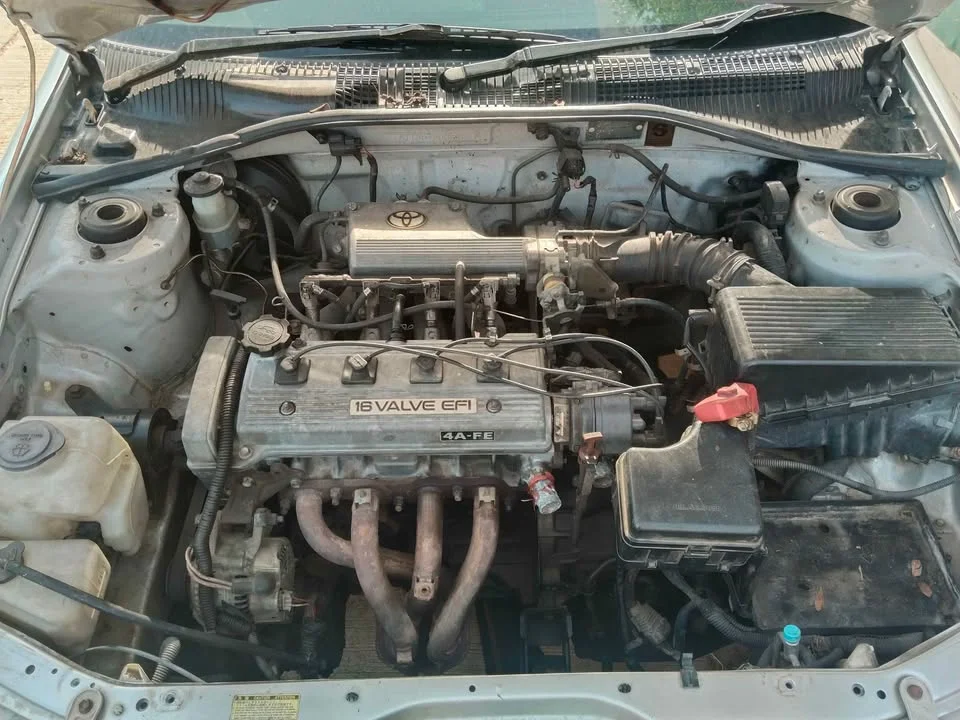 Toyota Corona Exsior IX (T190) 3