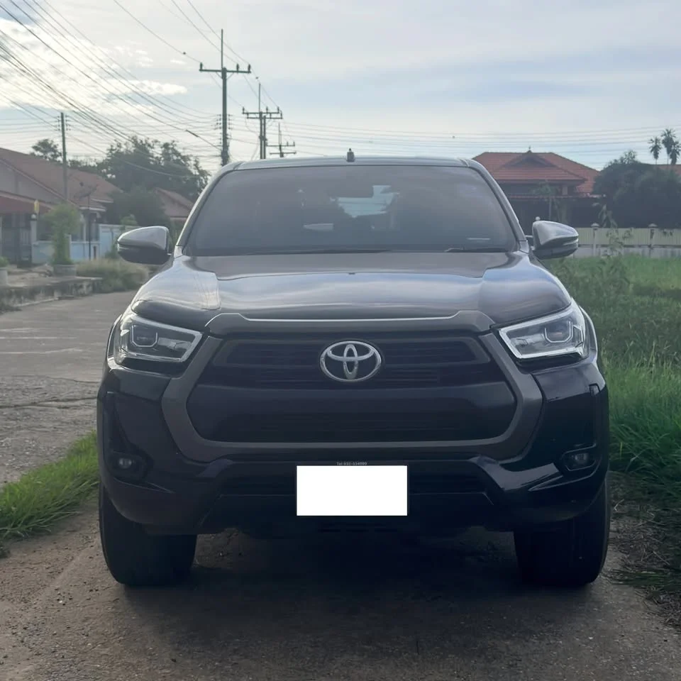 2021 Toyota Hilux VIII 2