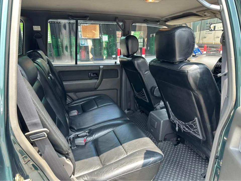 1997 Isuzu Trooper II 2